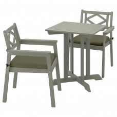 Стіл і 2 крісла з підлокітниками IKEA BONDHOLMEN сад балкон сірий темно-бежево-зелений (294.130.24)