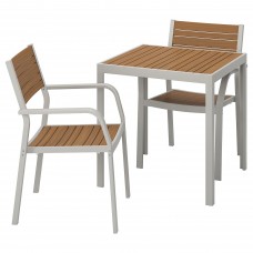 Стіл і 2 крісла з підлокітниками IKEA SJALLAND сад балкон світло-коричневий світло-сірий 71x71x73 см (592.649.04)